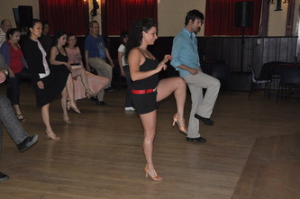 Corey and Samia dance instruction